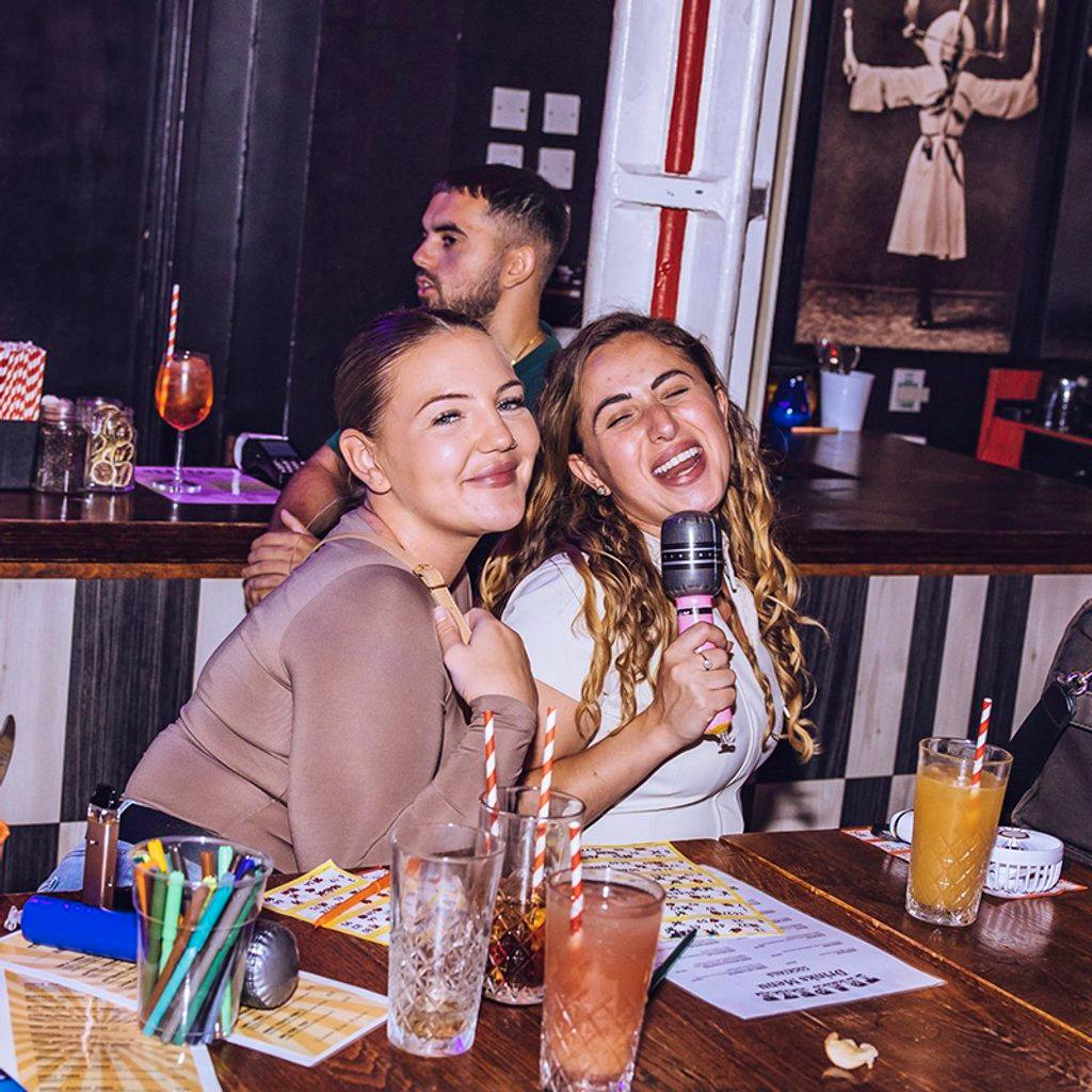 UKG BINGO Watford at Dunnings 2