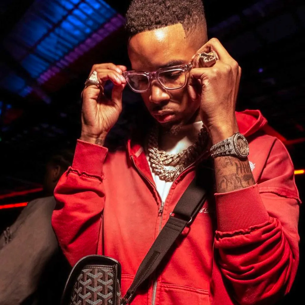 Ipswich Biggest Bank Holiday Weekend With M24 And Bigtobz Live at Escape Ipswich