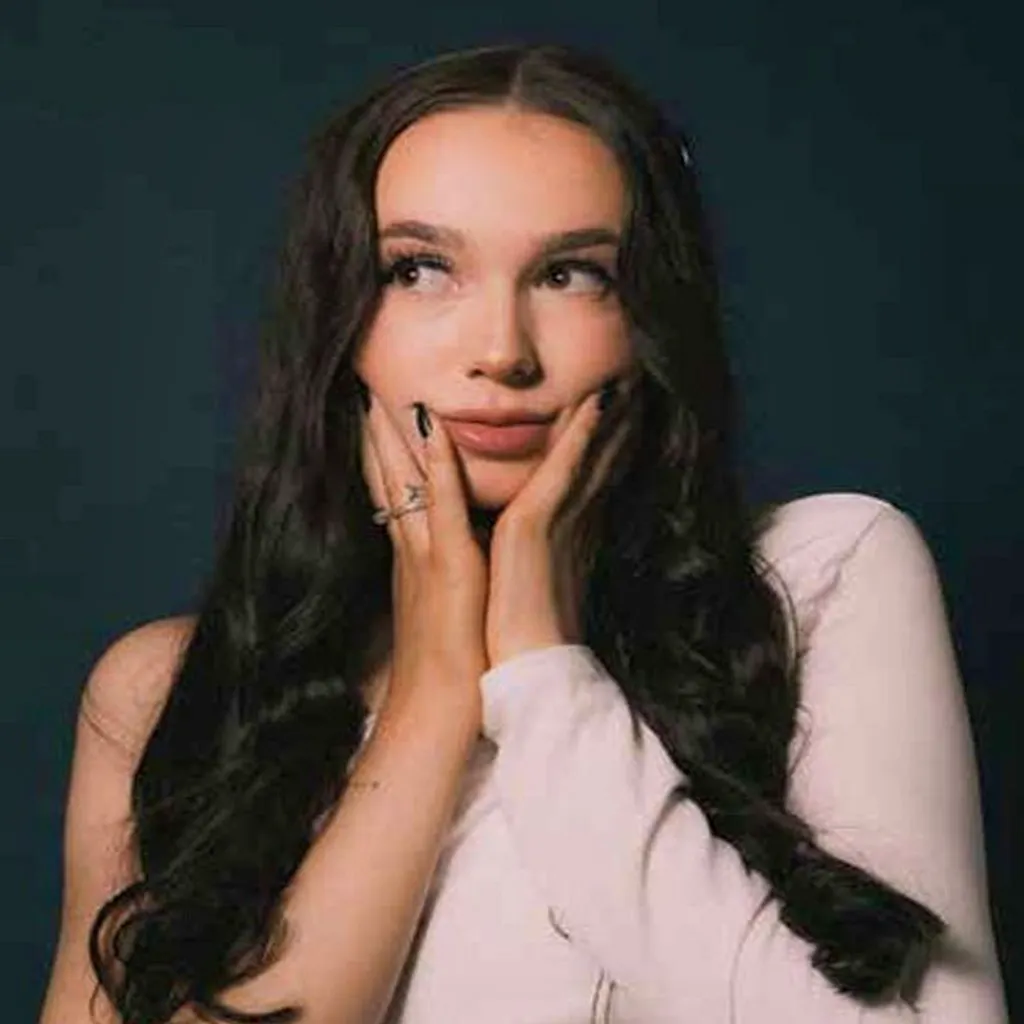Live music : Katie Bosworth and Bex Pizzata at Leopold Square Sheffield S1