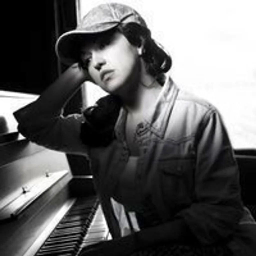 Michelle Elii at The Blue Dog