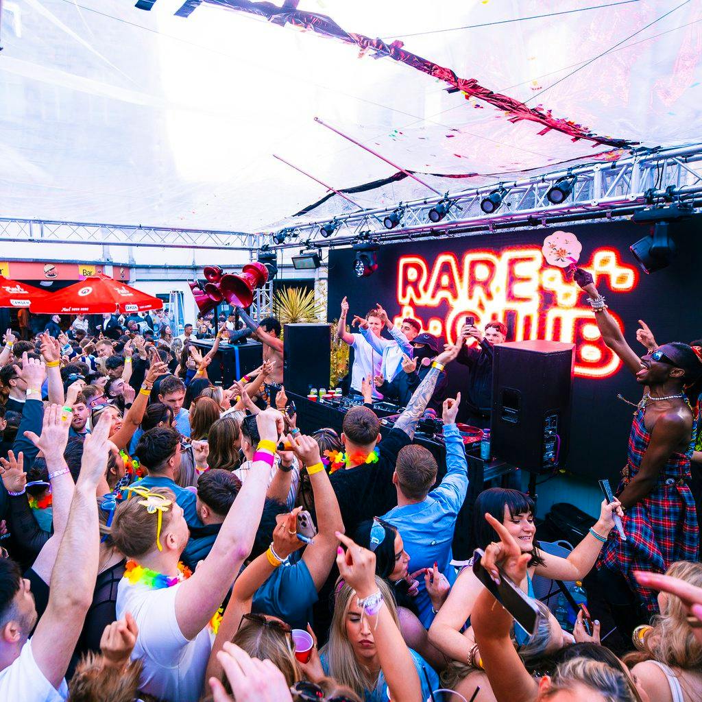 RARE Club // May Day - De Cuba Courtyard at Revolucion De Cuba