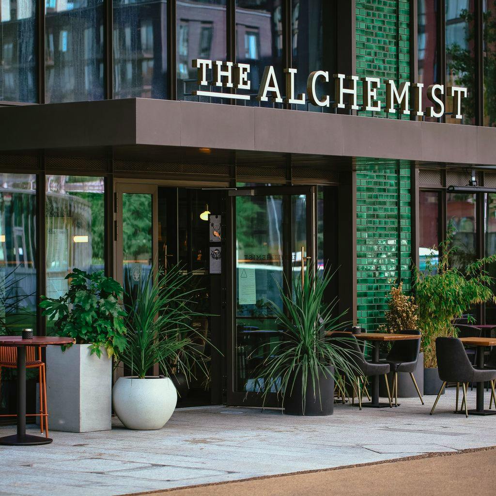 Any Age Single's Party with Love at First Sign at The Alchemist Battersea