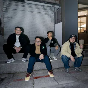 Mayonnaise - London, Kamusta na ba?