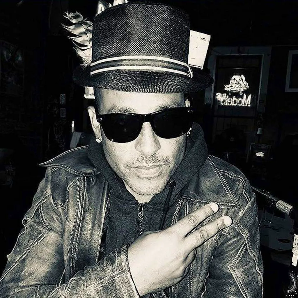 Common Ground Presents...SUV w/ Beavs. & Diggz at After Dark Bristol