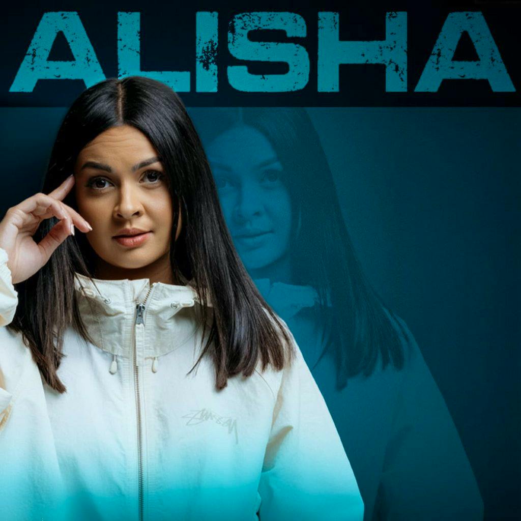 Tosh // ALISHA at The Old School House And Courtyard