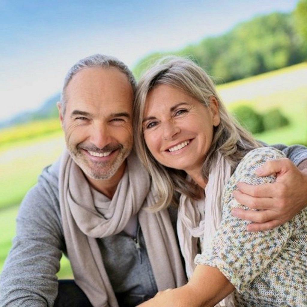 Little Something' Dating (*55-70) @ Basil's Reigate at Basil's Of Reigate